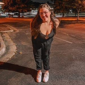 Meet your Posher, Viktoria